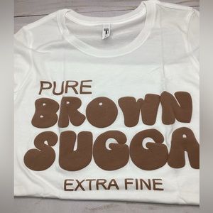 New Ladies Fitted T-shirt White and Brown Graphic